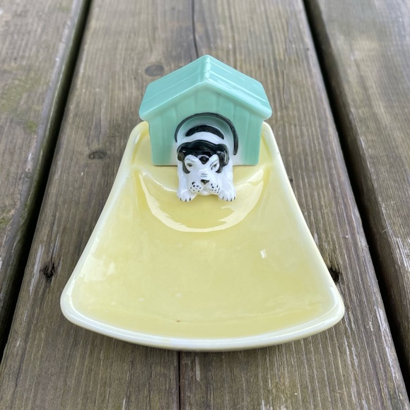 Dog in Green Doghouse Yellow Ceramic Trinket Dish - Picture 11 of 11